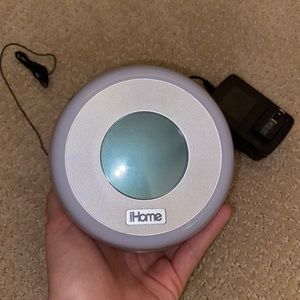 iHome alarm clock radio (color changing)